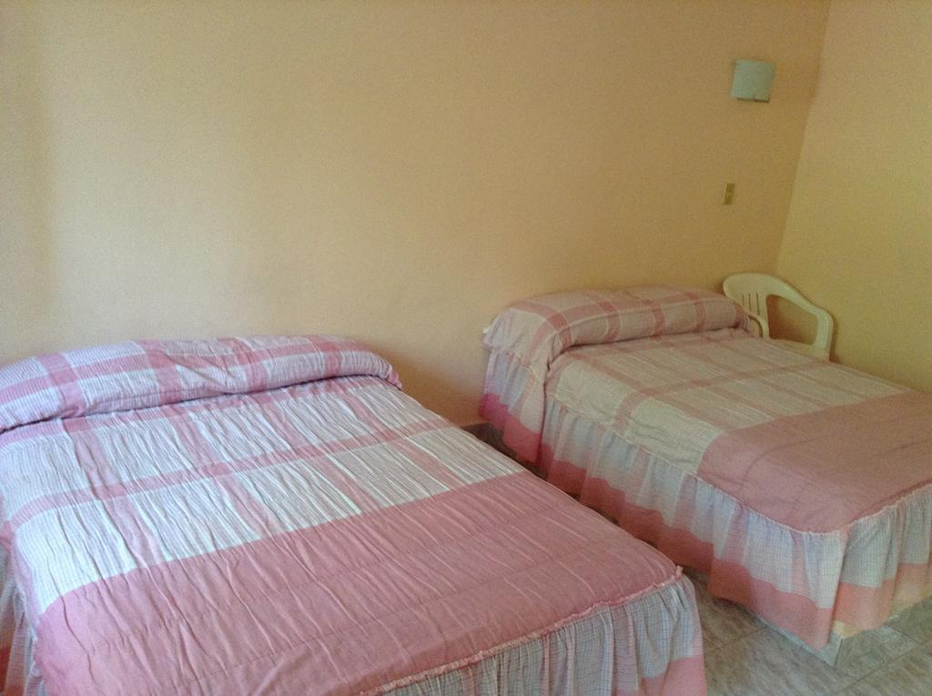 Hotel Tecozautla Habitación foto